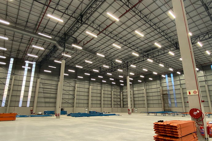 Premier Foods warehouse shines with Rubicon lighting solution