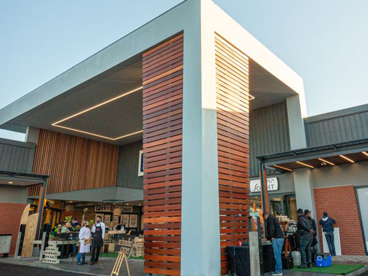 Richmond Corner Shopping center